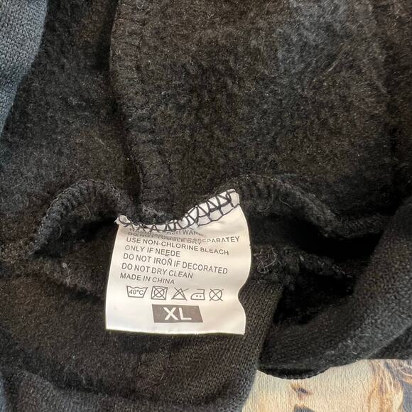 Taylor swift black hoodie pullover eras tour XL youth - Picture 3 of 3